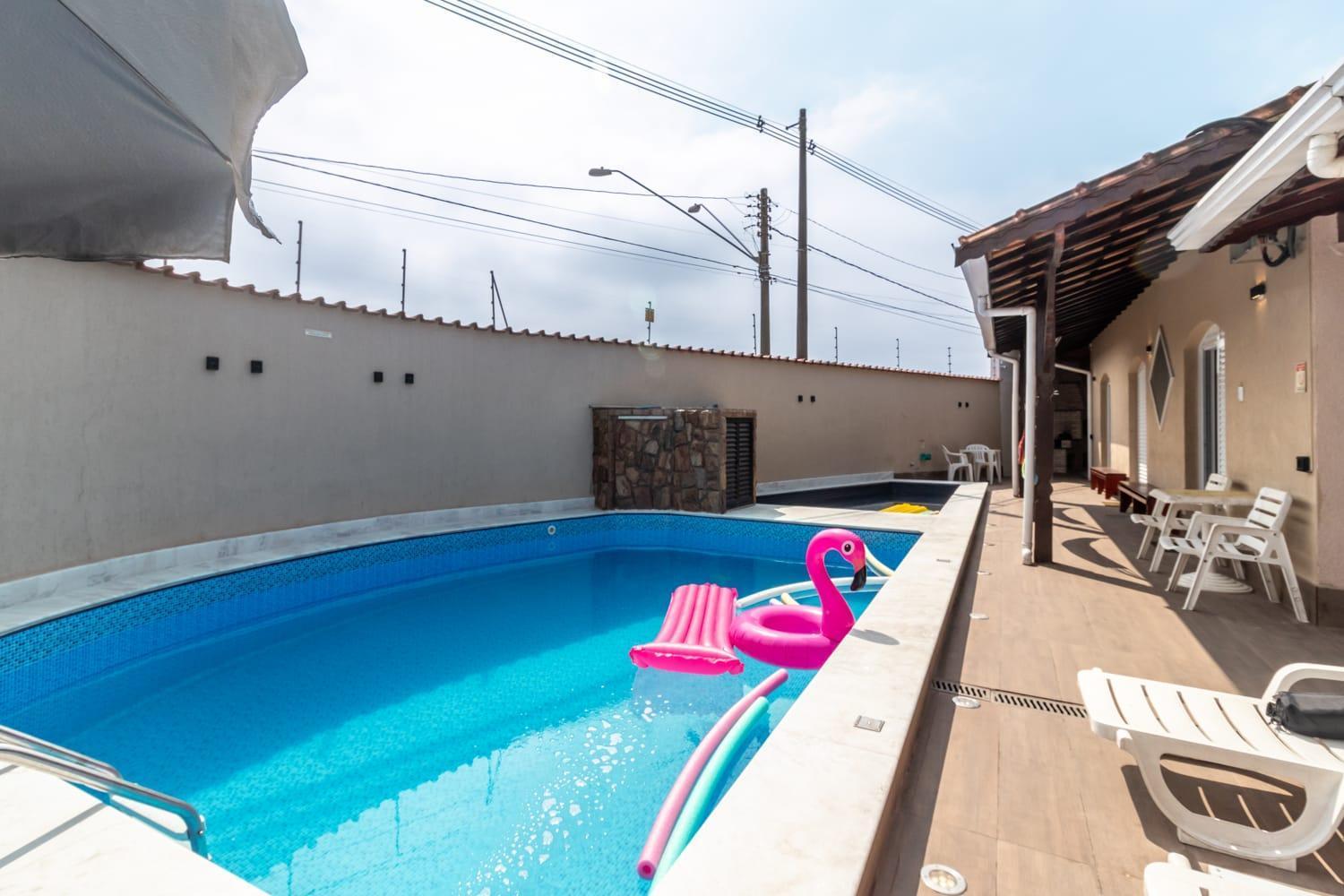 Casa Linda: Dual-pool Paradise With Gourmet Area Near * Praia Grande (Santos)