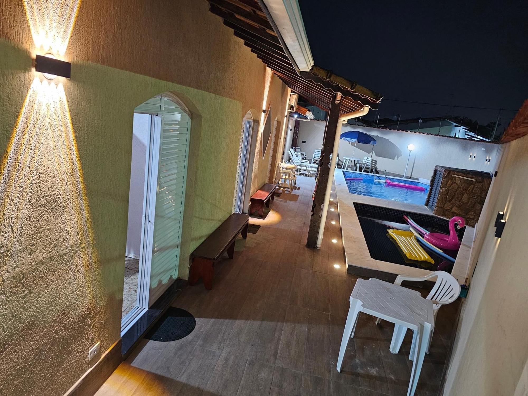 Holiday home Casa Linda: Dual-pool Paradise With Gourmet Area Near *