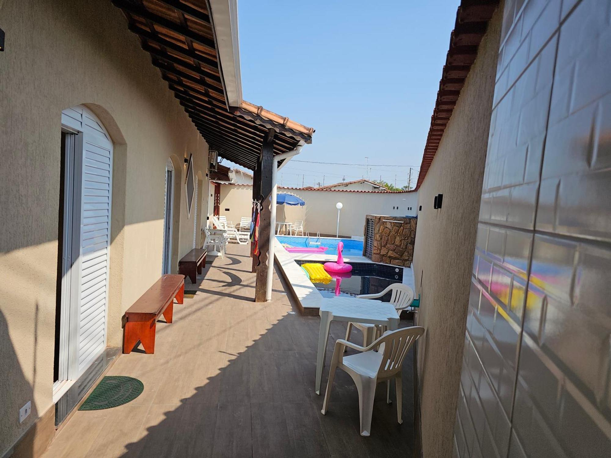 Casa Linda: Dual-pool Paradise With Gourmet Area Near Holiday home Praia Grande (Santos)