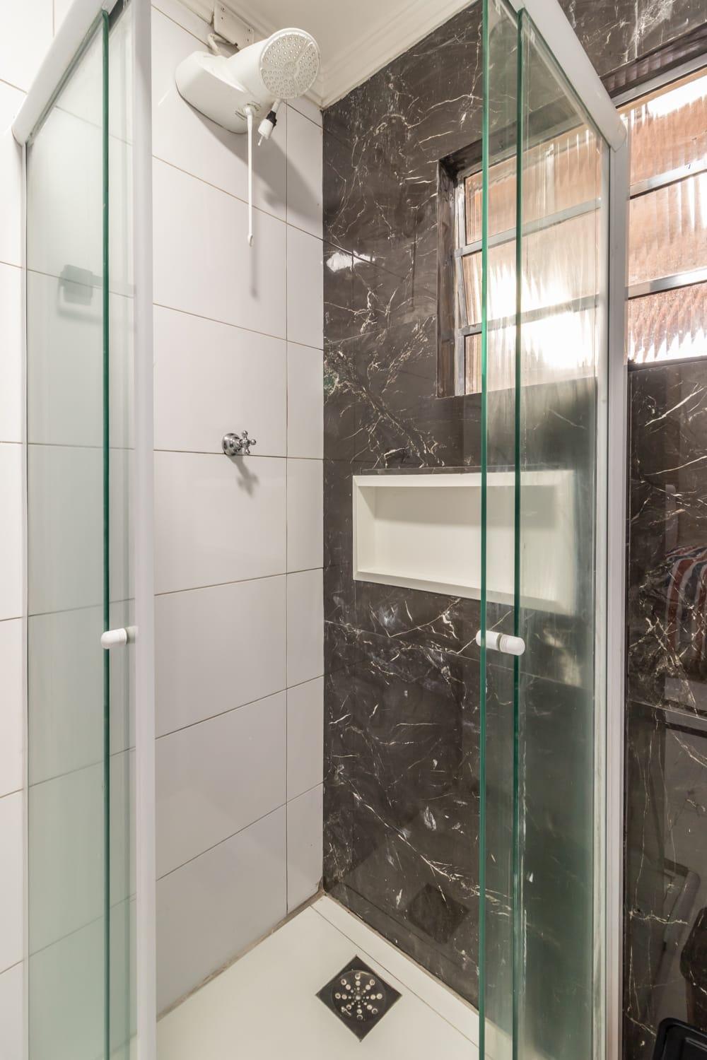 Casa Linda E Espacosa Com 2 Piscinas - Adulto E Infantil, Opcao Da Piscina Adulto Aquecida Cobrado A Parte, 4 Quartos Frente As Piscinas, Area Gourmet Completa Com Churrasqueira, Forno E Fogao A Lenha E Lareira Na Sala, Mesa De Bilhar - Proximo Da Pr * Praia Grande (Santos)